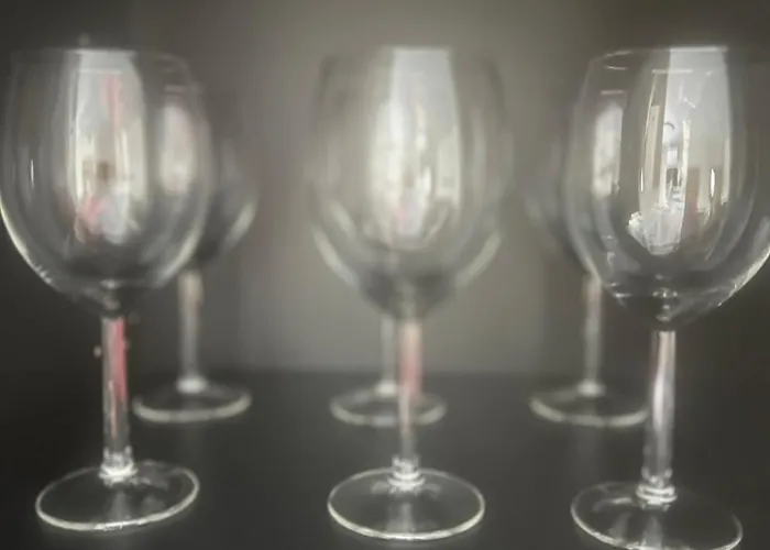 Апартаменти Two Bedroom Riverland