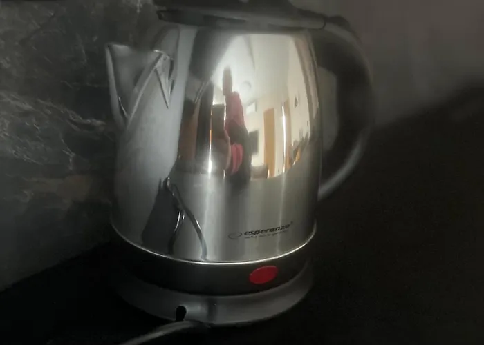 Two Bedroom Riverland Apartman