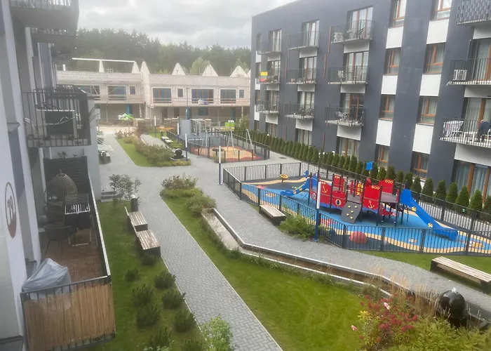 Two Bedroom Riverland Apartman *